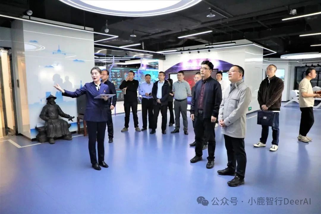 【集团动态】省公交建集团总工程师祁伟一行到 丝绸之路信息港公司调研